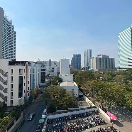 Rest@Ratchada Hotel 曼谷 外观 照片