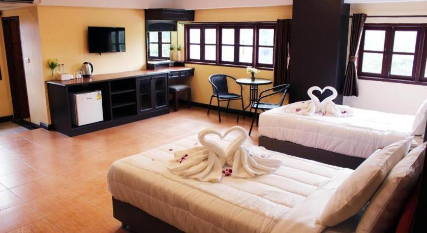 Rest@Ratchada Hotel 曼谷 外观 照片